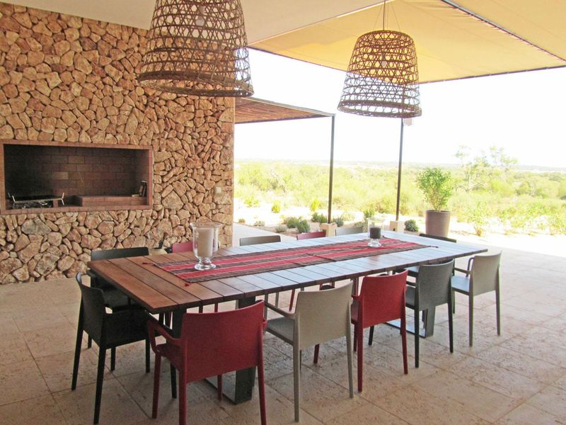 film decoration scenes set in various locations throughout Spain