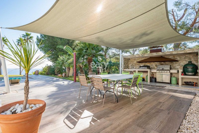 luxurious and exquisite house ideal for high-end professional photo shoots in FRANCE