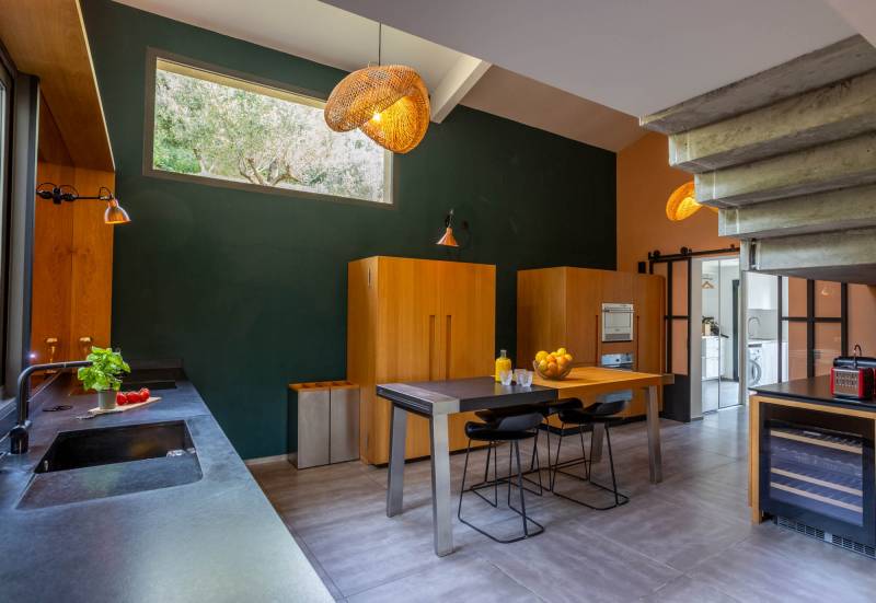 rental of a shooting location in the south of France, ideal for professional photo and video productions