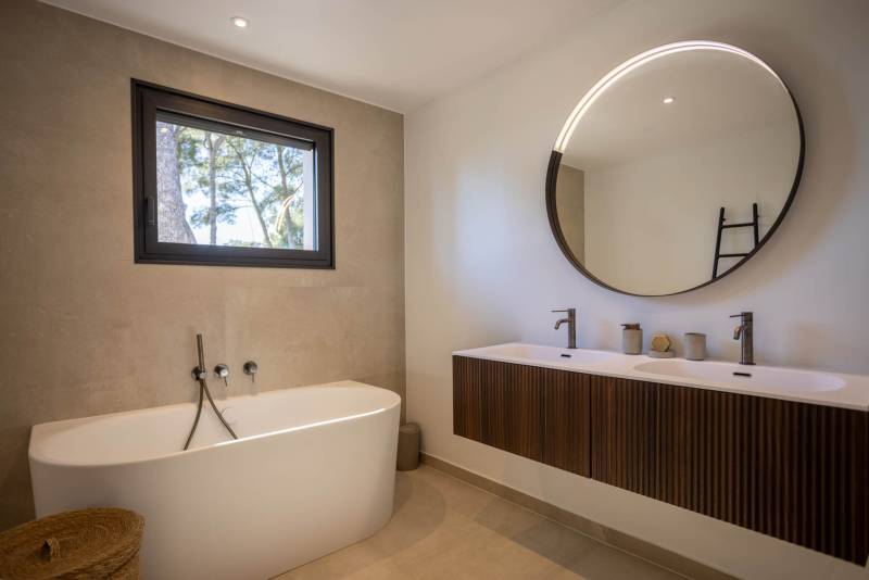 Renting a Location for Filming Purposes in the Beautiful South of France