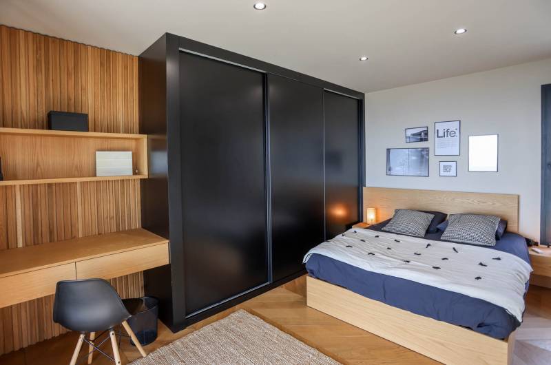 Location scouting for shooting places in France for professional film and photography projects