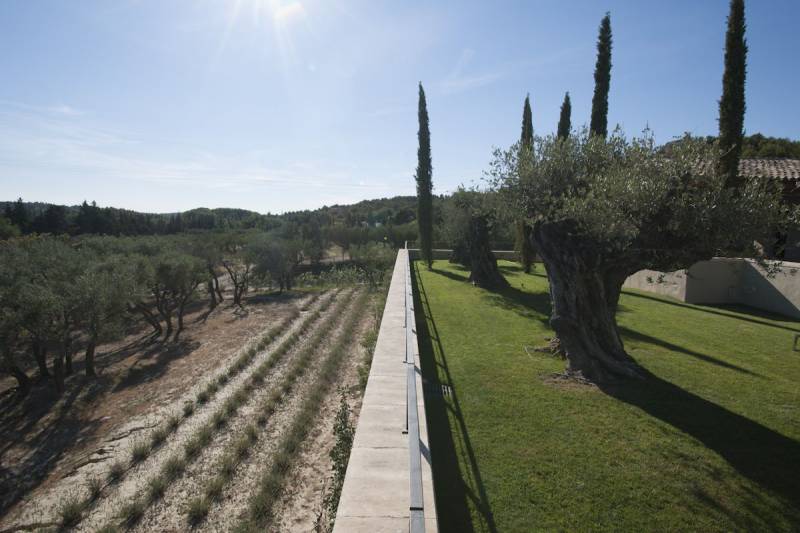 Location agency specializing in scenic places for photo and video shootings in Marseille FRANCE