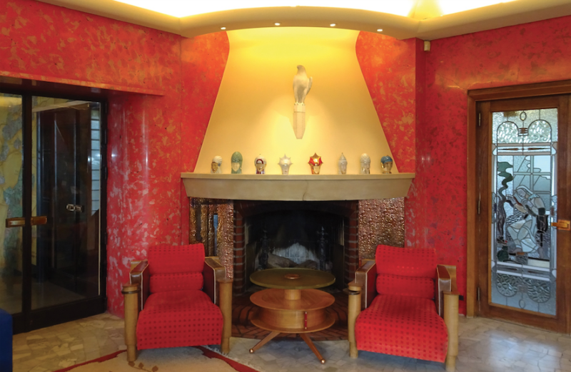 Unique and atypical Art Deco style house available for shooting and photography rental in Paris, FRANCE