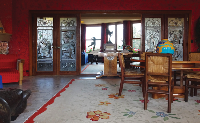 Unique and atypical space rental for professional photo shooting sessions in Paris, FRANCE