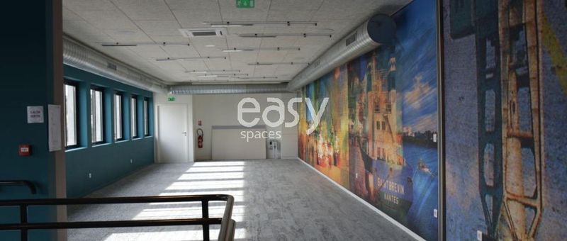 renting a fully equipped and beautifully designed event decor in the city of Nantes