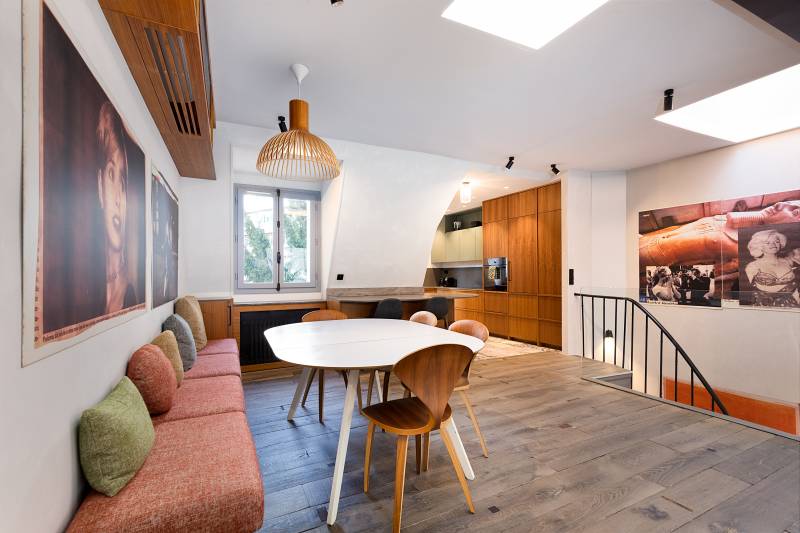 renting a spacious and stylish loft for a professional photo shoot session in Paris FRANCE