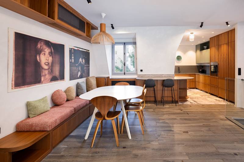 unusual and unique event venue located in the heart of Paris, FRANCE