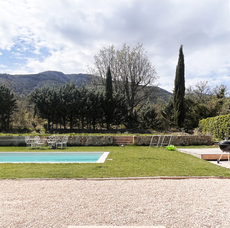Villa in France with a wide unobstructed view ideal for professional photo shoots