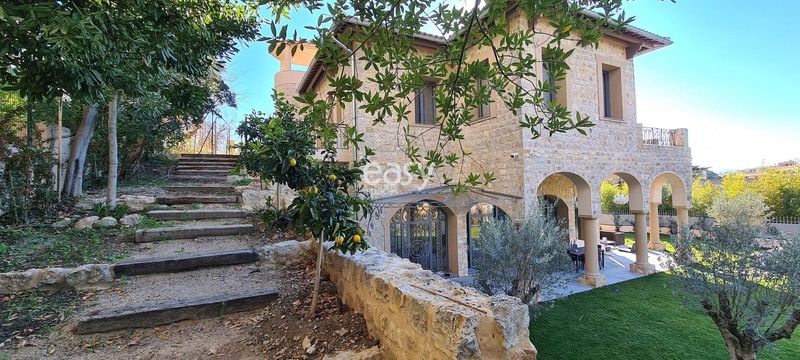 Villa rental agency specializing in photoshoots and filming locations on the French Riviera in FRANCE