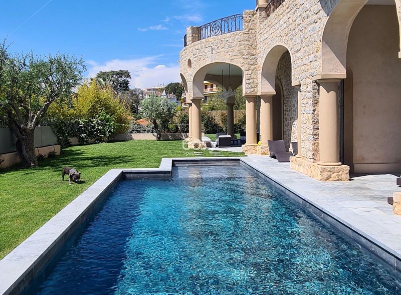 Villa in France Available for Exclusive Private Rental for High-End Photography and Filming Shoots in Cannes