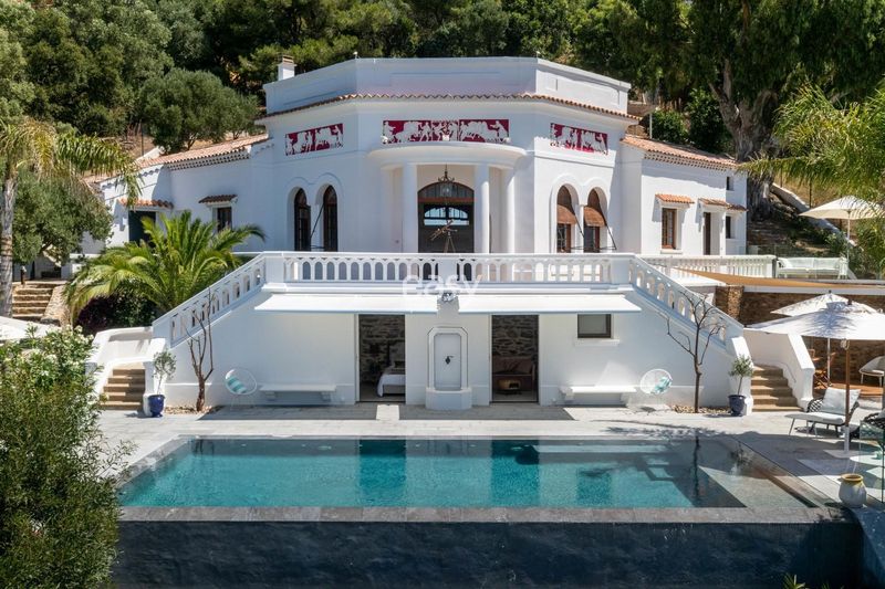 Private villa exclusively available for hosting special events in Saint-Tropez