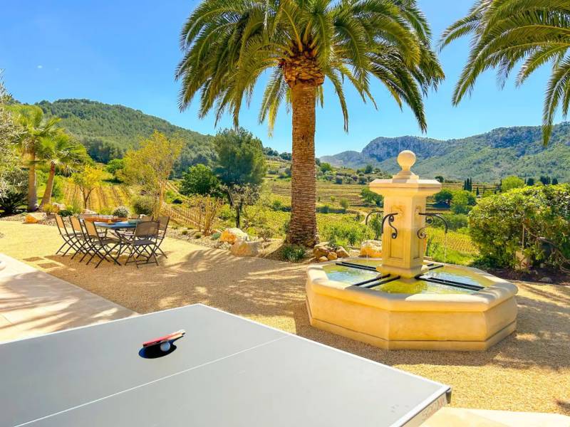 Event venue for rent located near Toulon, FRANCE with ideal facilities and amenities