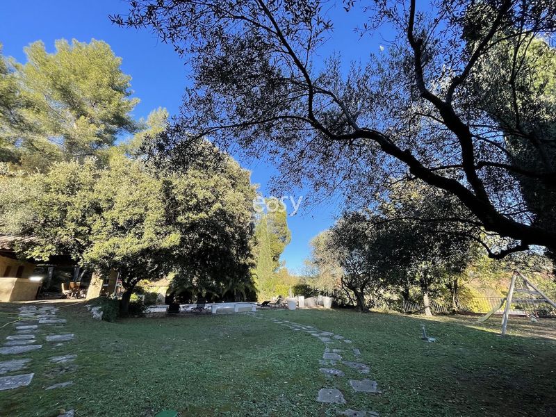 Picturesque and Bucolic Shooting Location in the Beautiful Hérault Region of FRANCE