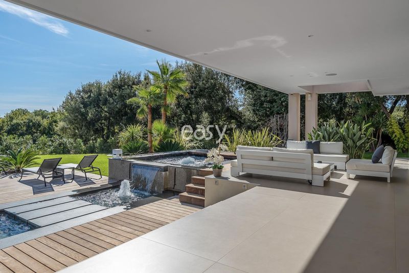 Modern house available for rent specifically designed and perfectly suited for various shooting purposes 06