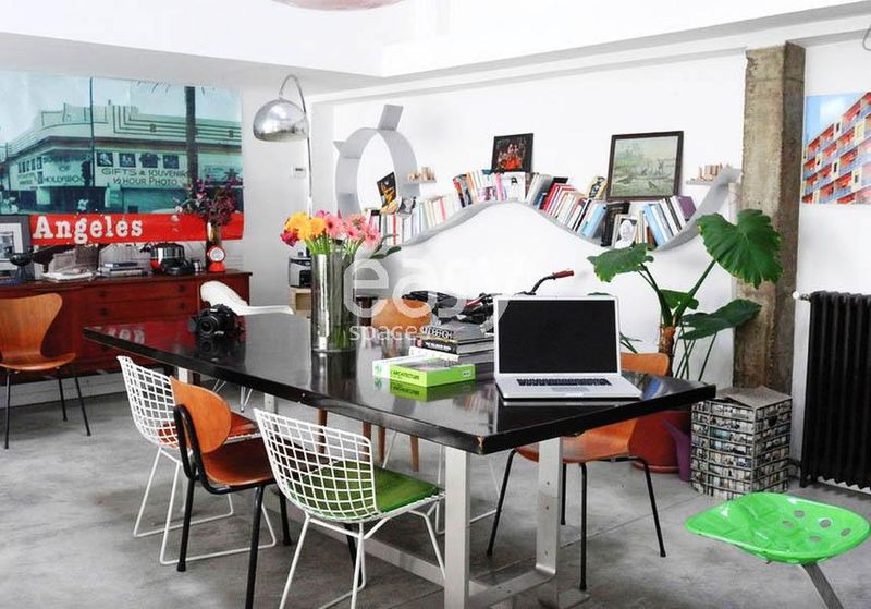 Where to rent a professional and fully equipped photo shoot set near Bordeaux for various photography projects?