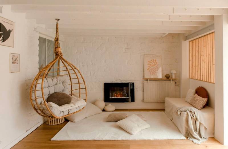 Decorative setting designed specifically for professional photo shoots in Paris, FRANCE