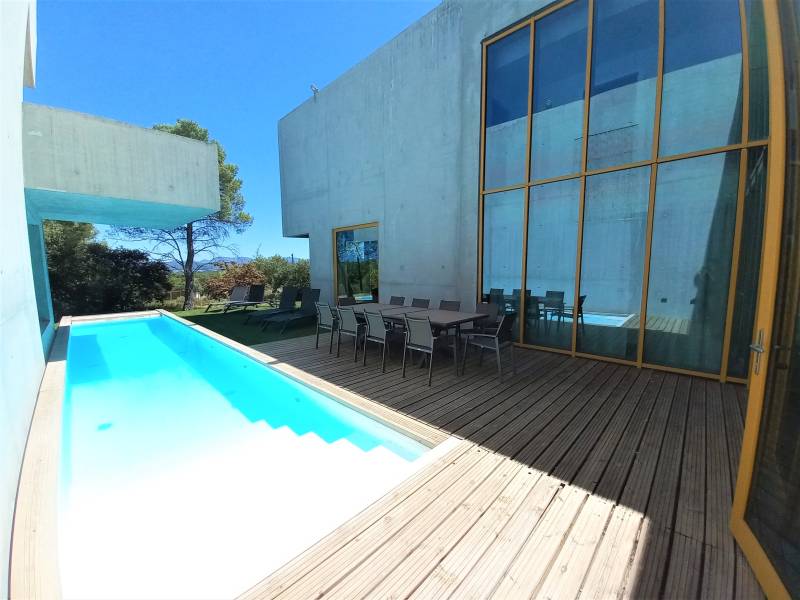 Unique and Unusual Villa Architecture in Aix-en-Provence, FRANCE