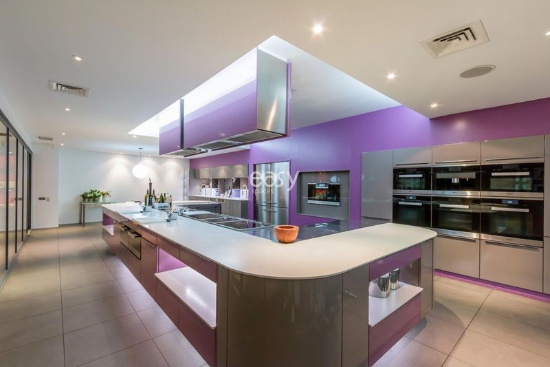 kitchen space available for rent for private events and special occasions in Paris, FRANCE