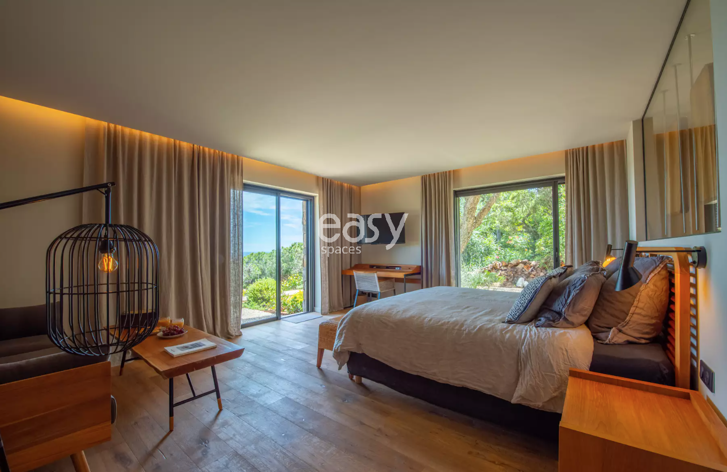 House Available for Rent in Saint-Tropez, France, Perfect for Professional Photoshoots and Creative Projects