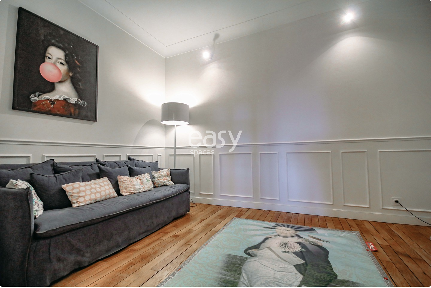 find a perfect and ideal location for a photoshoot in the very center of Paris