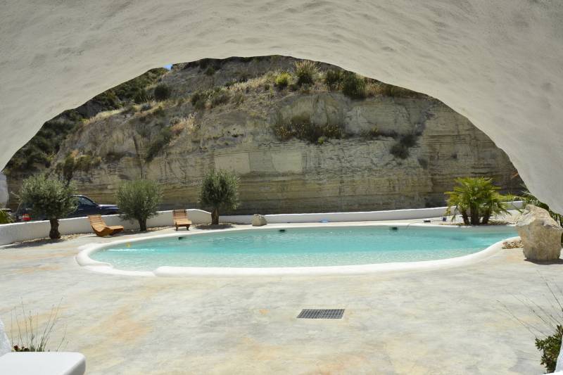 decor for shooting scenes in Spain