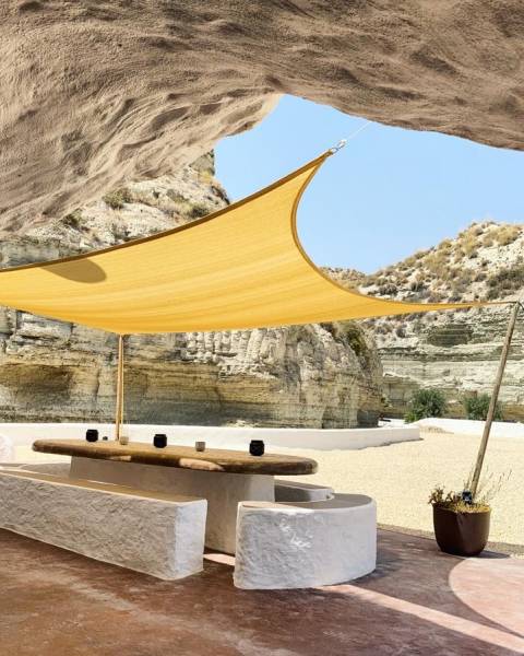 filming location under the bright and shining sun in FRANCE