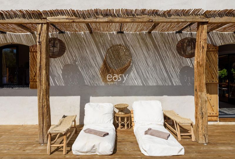 Renting a beautiful and spacious villa for filming purposes in the Var region of FRANCE