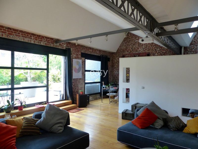 New York style loft interior design specially created for photo shoots in Lille