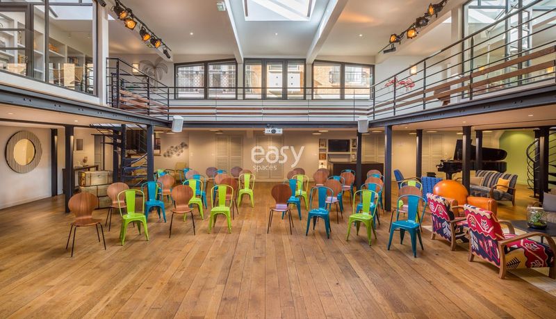 Loft available for rent for professional photo shooting in Paris and the Île-de-France region, FRANCE