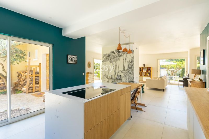 renting your house for professional photography purposes in FRANCE