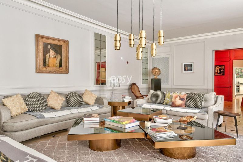 Shooting location within the heart of the vibrant and historic center of Paris, FRANCE