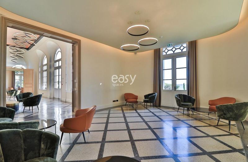 Sea view event venue located in the Var region in France with stunning ocean scenery