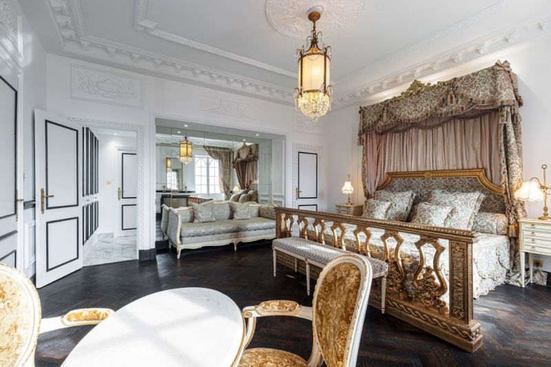 set design for photoshoots in the 06