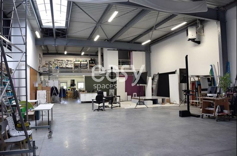 room rental services available in the city of Nantes for various events and occasions