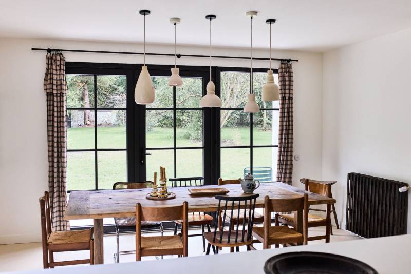 Renting a Charming Country House for Hosting a Cocktail Party in Paris, FRANCE