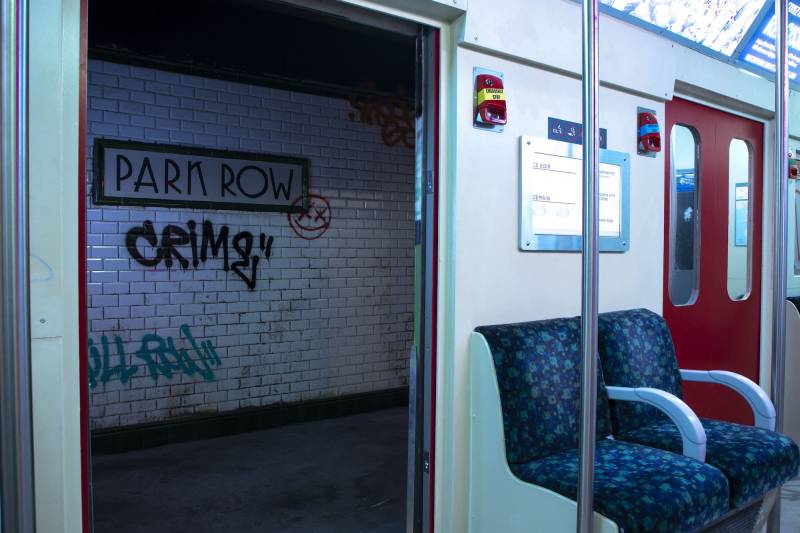 rent a professional photo shoot location in the city of Paris, FRANCE