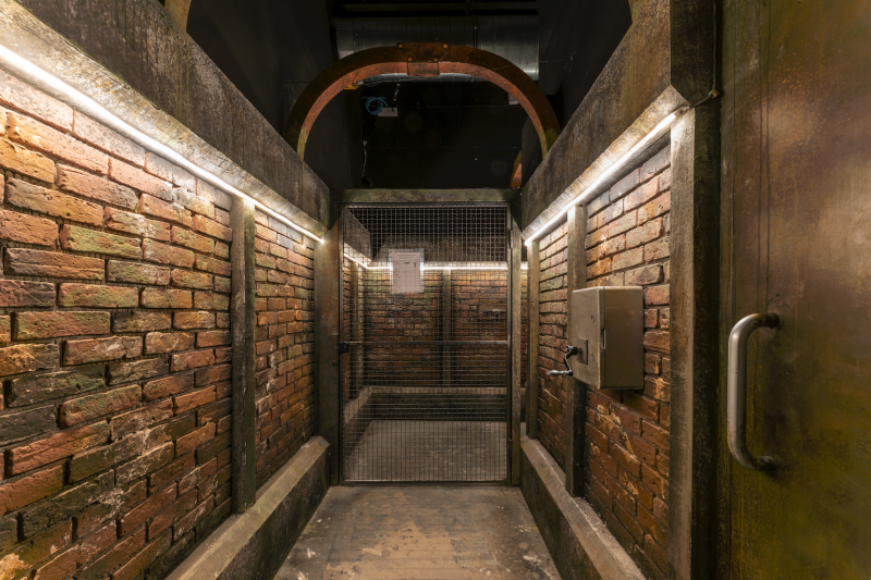 Unusual and Unique Photoshoot Location Ideas in Paris, France