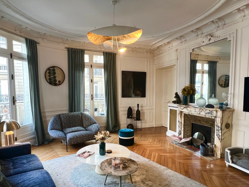 Apartment available for rental for professional photo shoots in Paris, France