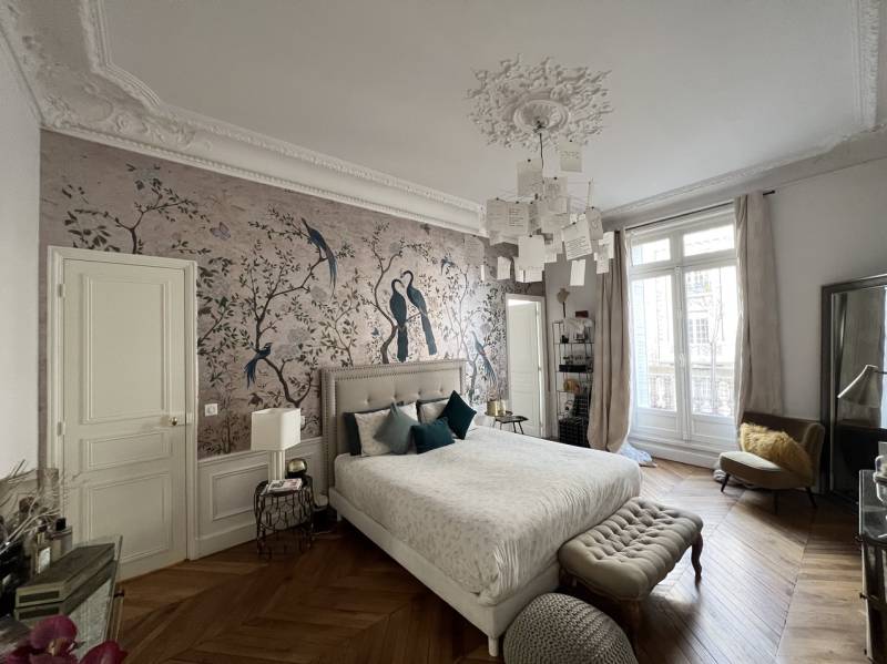 Shooting location situated in the very heart of the central area of Paris, FRANCE