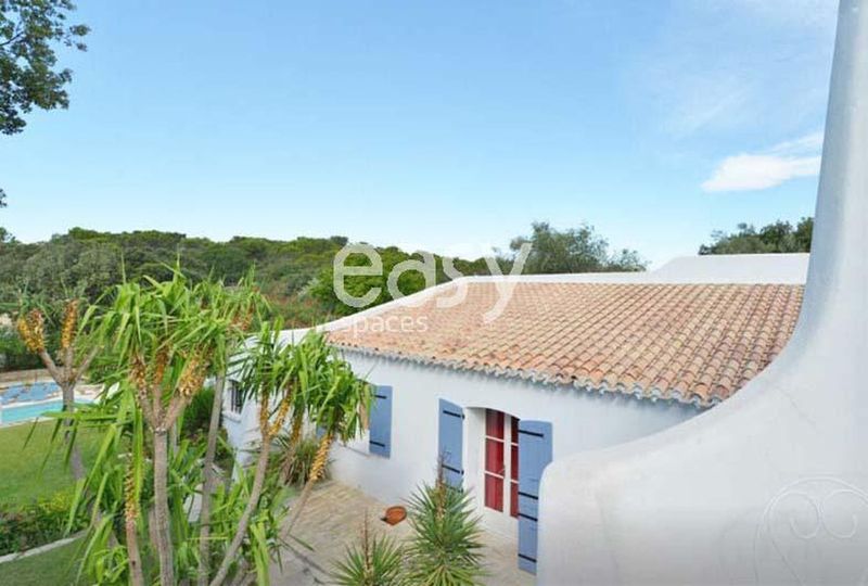 Renting Your Own Private Residence for the Exclusive Use of Film and Cinema Productions