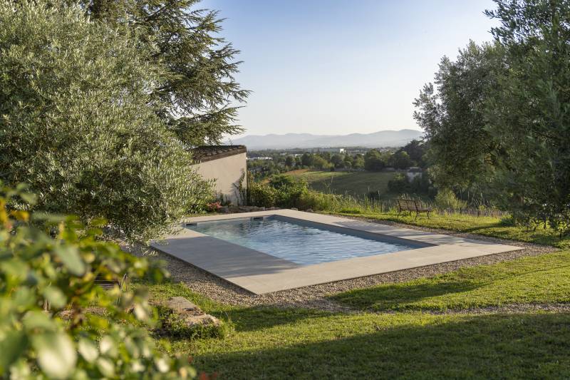 Rent a Contemporary Villa in France Perfectly Suited for an Elegant Cocktail Dinner in Lyon