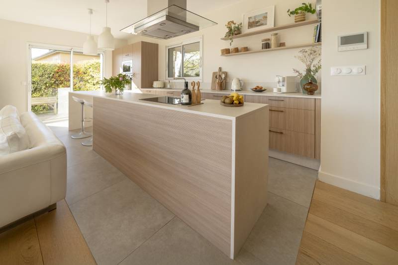 rent an unusual and unique location for a professional photo shoot in Lyon, FRANCE