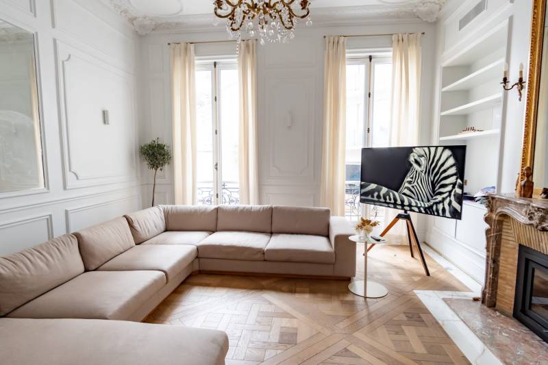 rental of a Parisian apartment for photo shoots and professional photography sessions