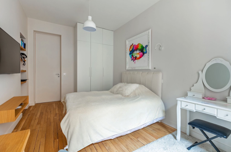 Rent a Haussmannian apartment for photo and film shoots in Paris