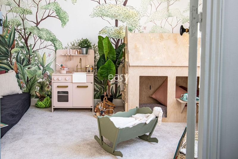 Location of a Children's Fashion Photo Shoot in Paris, France, Featuring Stylish Outfits and Trendy Accessories