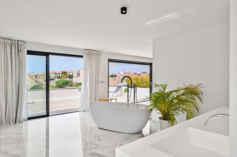 Beautiful spacious bathroom with stunning sea view in Marseille, FRANCE, perfect for professional photo shoots