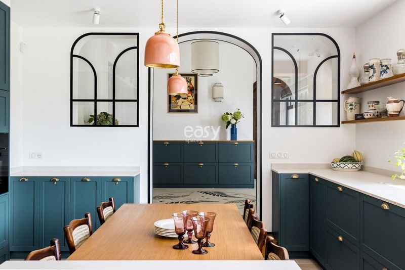 decor for filming and photography shoots on the Basque coast in FRANCE