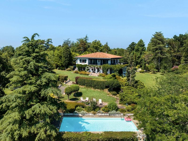 Photo shoot location in the beautiful Basque Country area of France