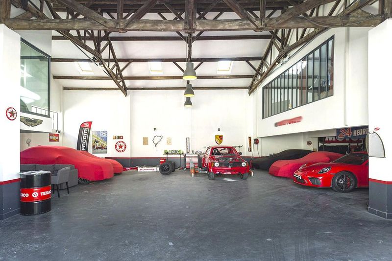 Location designated specifically for the roadshow event occurring in Avignon