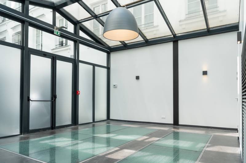 Industrial loft for rent for events in Paris